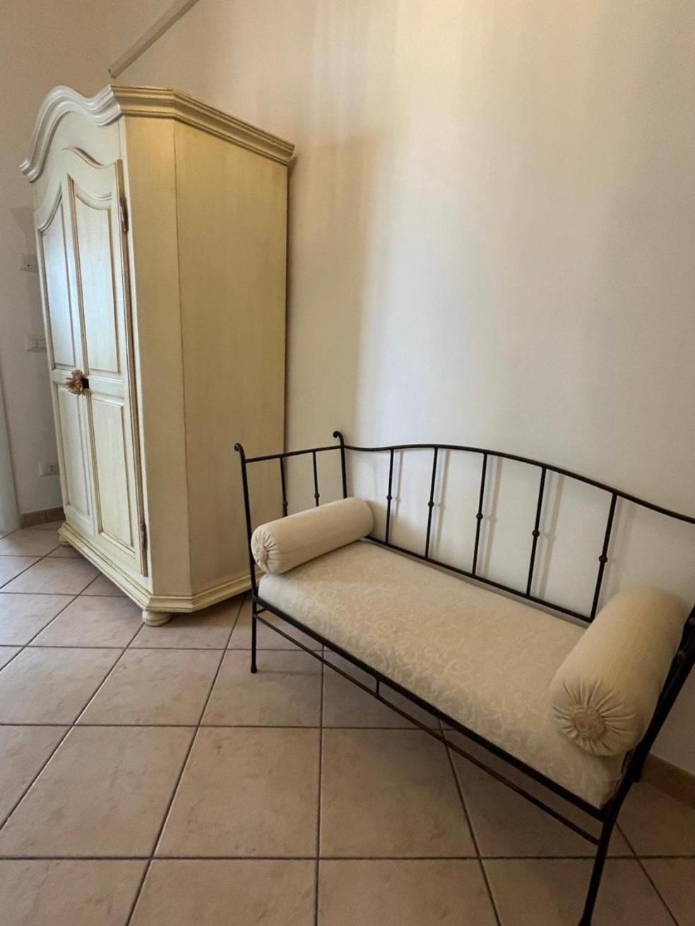 Appartamento Ciampino - Cavaliere Di Cuori Exterior photo